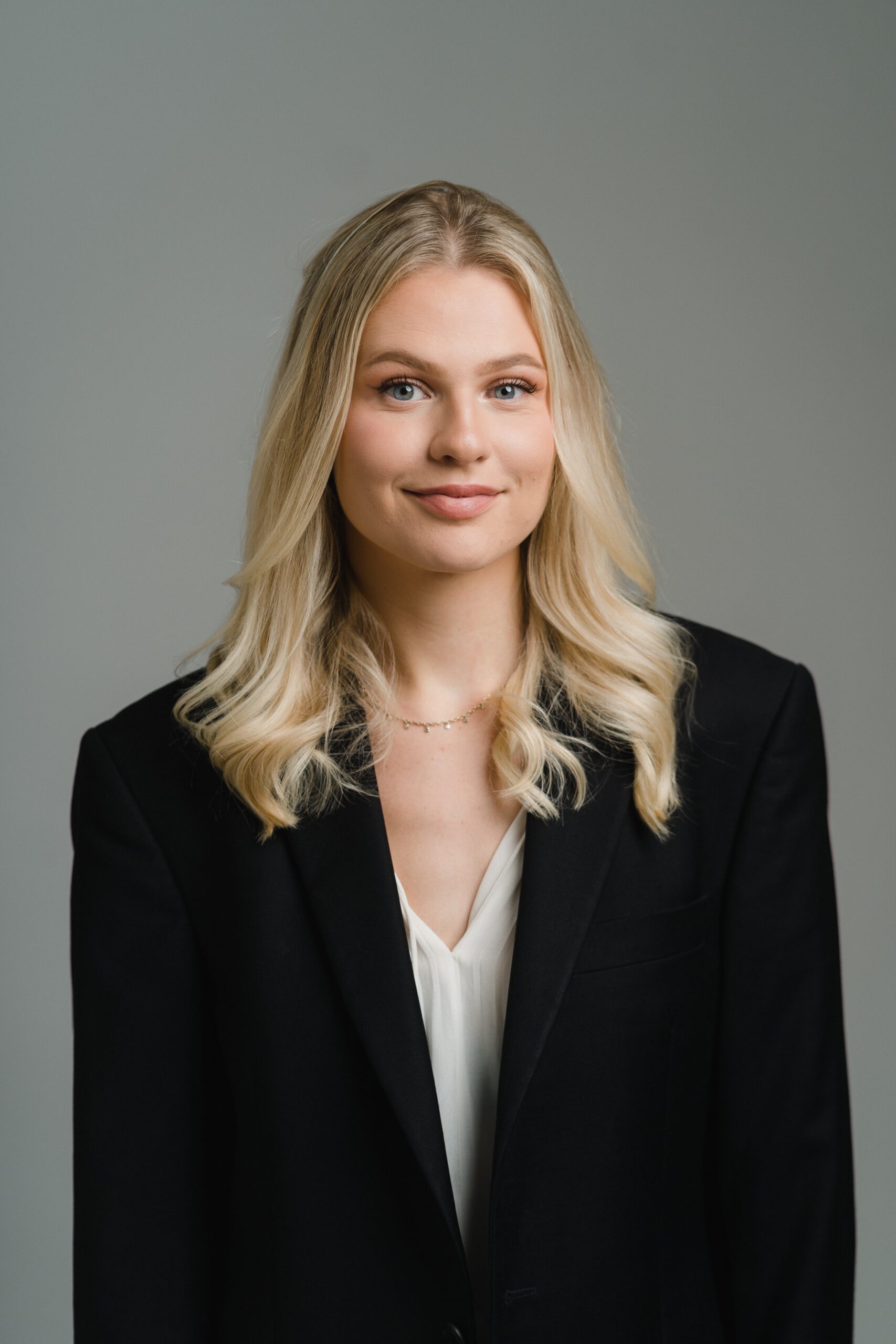 C8664852-19BC-4EFD-84DC-1E31D3AA1D2A